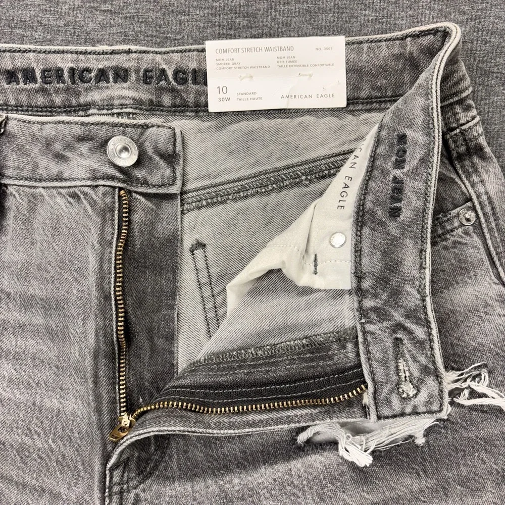 American Eagle Mom‎ Jeans Size 10 (30x28) Stretch Distressed Gray Regular NEW
